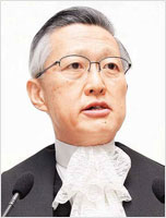 香港特区终审法院首席法官李国能