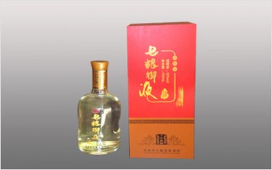 白酒“七粮液”